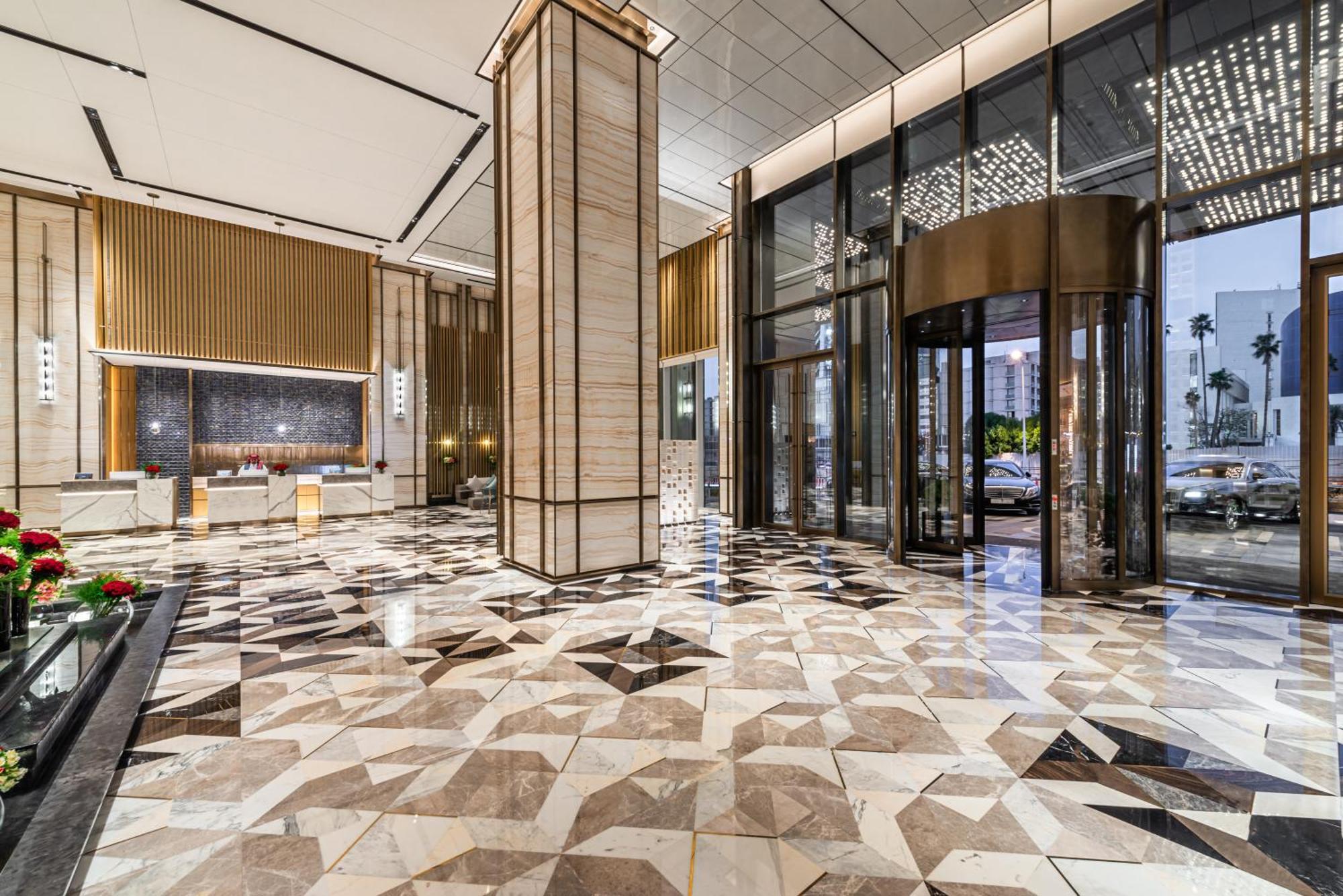 Narcissus The Royal Hotel Riyadh Exteriör bild The lobby of the hotel